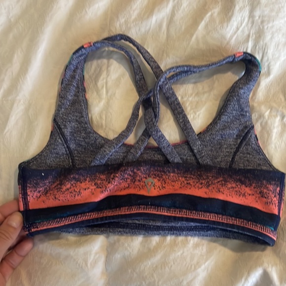 IVIVVA Sports bra. Reversible. Girls 8 Super comfortable. Fun design. - Picture 2 of 5